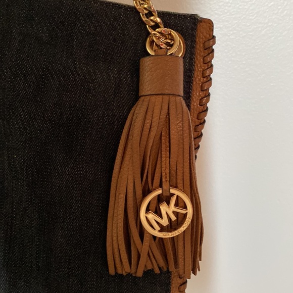 Michael Kors Bag - Picture 2 of 6